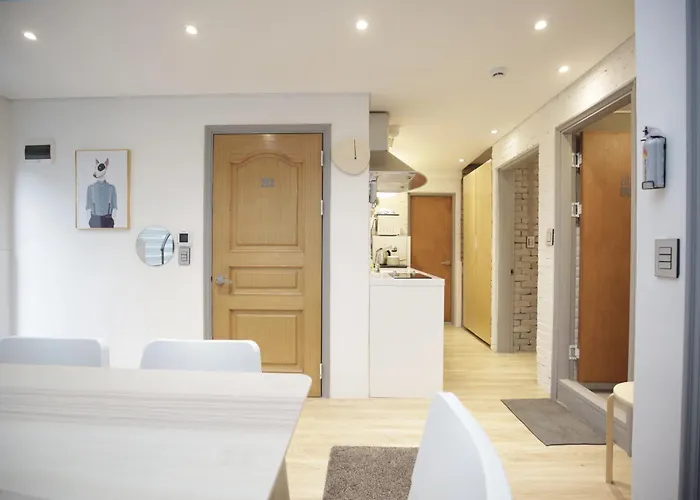 House Hongdae-st 1min 4br 4bath Rooftop Villa Seoul