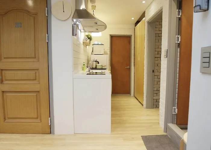 House Hongdae-st 1min 4br 4bath Rooftop