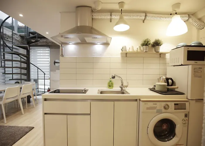 Villa House Hongdae-st 1min 4br 4bath Rooftop *