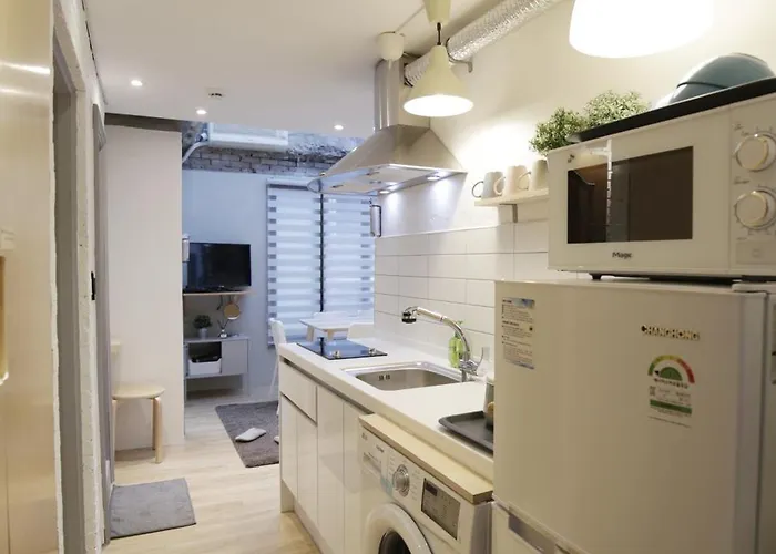 House Hongdae-st 1min 4br 4bath Rooftop Villa