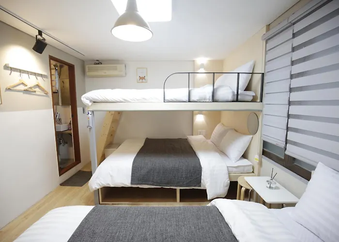 House Hongdae-st 1min 4br 4bath Rooftop Villa