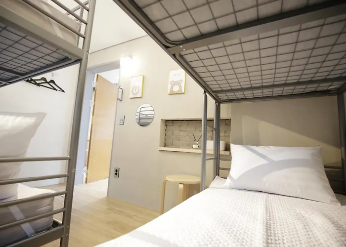House Hongdae-st 1min 4br 4bath Rooftop Villa *