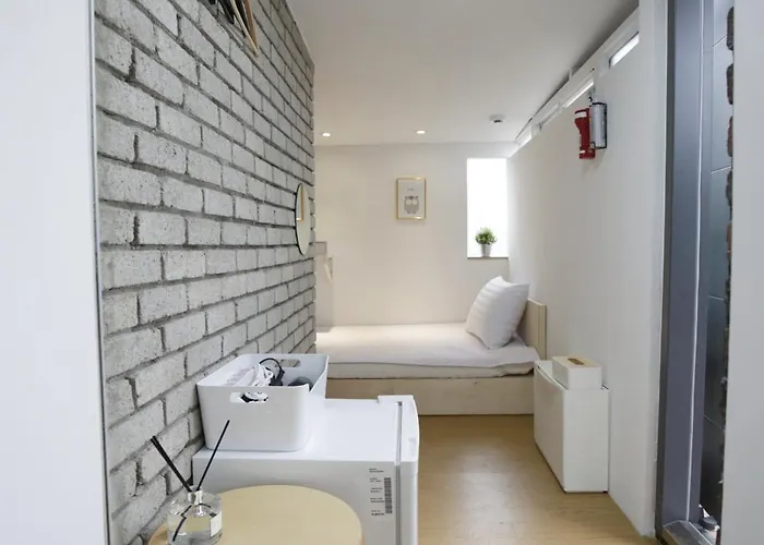 House Hongdae-st 1min 4br 4bath Rooftop Villa