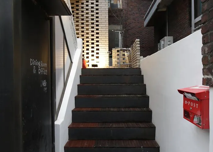 House Hongdae-st 1min 4br 4bath Rooftop Villa *