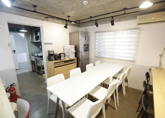 Villa House Hongdae-st 1min 4br 4bath Rooftop *